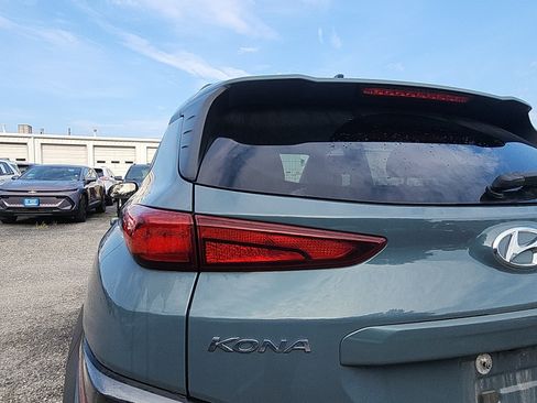Used 2022 Hyundai Kona SEL AWD/4WD image 10