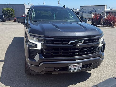 Used 2023 Chevrolet Silverado 1500 RST w/ Convenience Package II AWD/4WD image 8