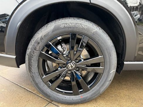 New 2026 Honda HR-V Sport image 9