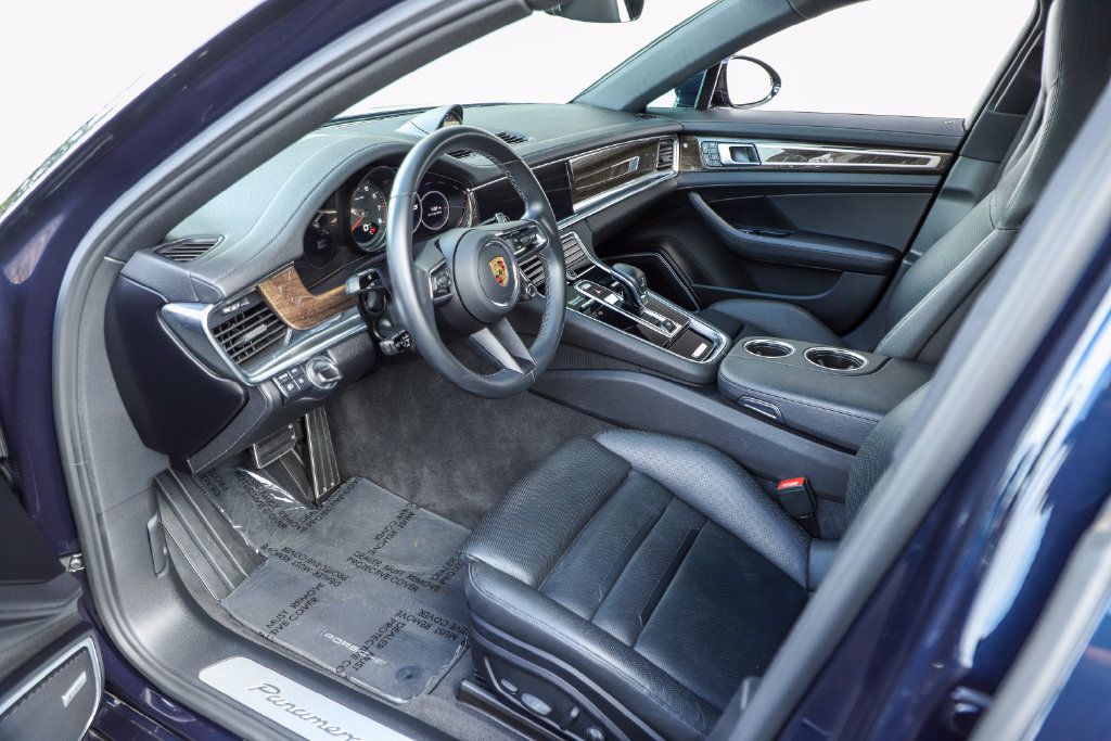Used 2022 Porsche Panamera 4S AWD/4WD image 20
