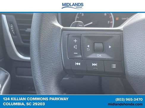 Used 2025 Nissan Rogue S AWD/4WD image 20