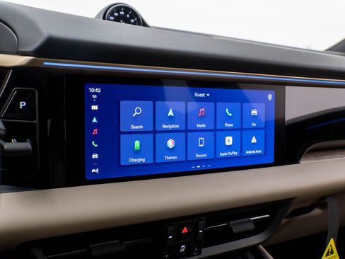 New 2025 Porsche Macan 4S Electric image 23