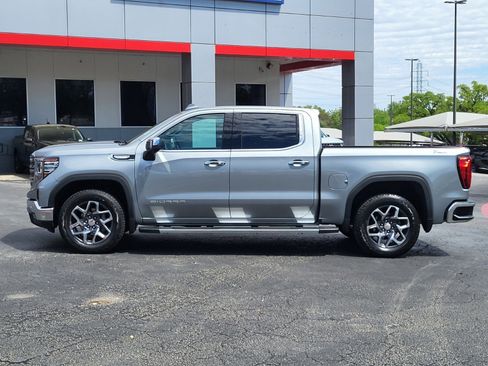 Used 2026 GMC Sierra 1500 SLT image 7