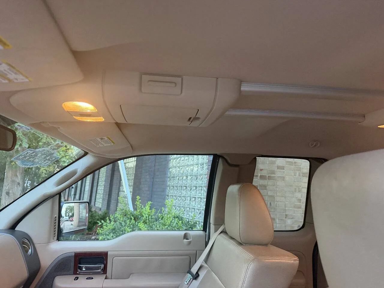Used 2005 Ford F150 Lariat AWD/4WD image 9