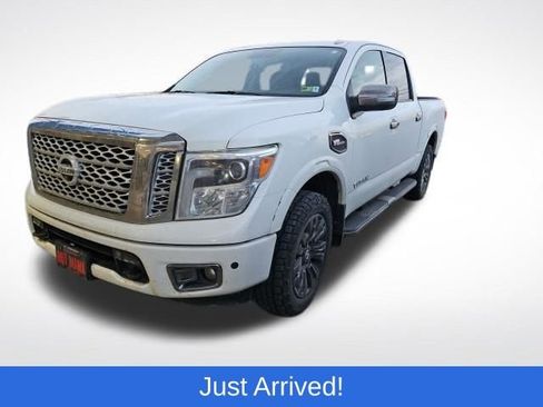Used 2017 Nissan Titan Platinum Reserve image 1