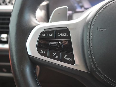 Used 2025 BMW X7 M60i AWD/4WD image 13