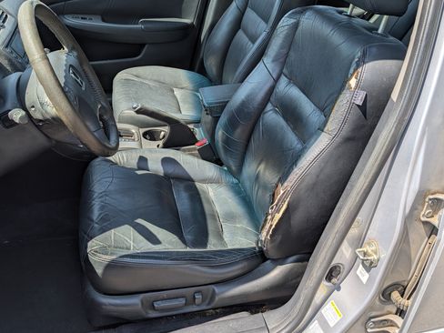 Used 2003 Honda Accord EX image 12