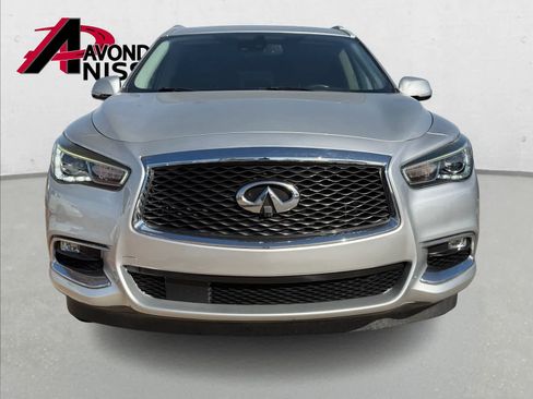 Used 2019 INFINITI QX60 Luxe w/ Essential Package image 3