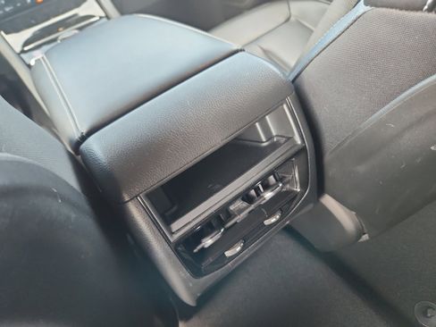 Used 2023 Jeep Grand Cherokee 4WD 4xe image 33