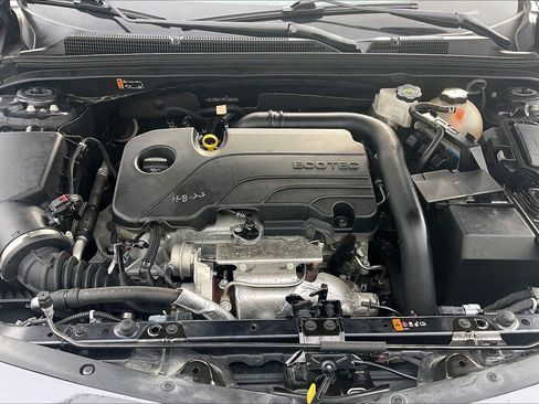 Used 2023 Chevrolet Malibu LT image 13