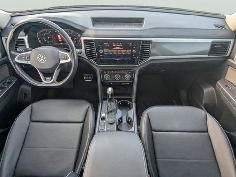 Used 2023 Volkswagen Atlas SEL R-Line AWD/4WD image 15