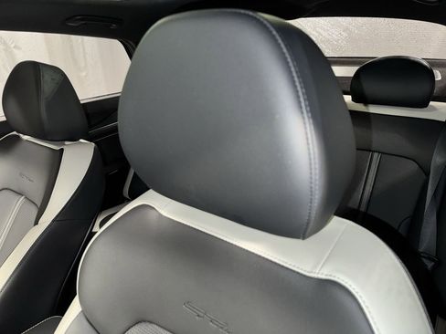 Used 2025 Kia K5 GT-Line w/ GT-Line Premium Package image 18