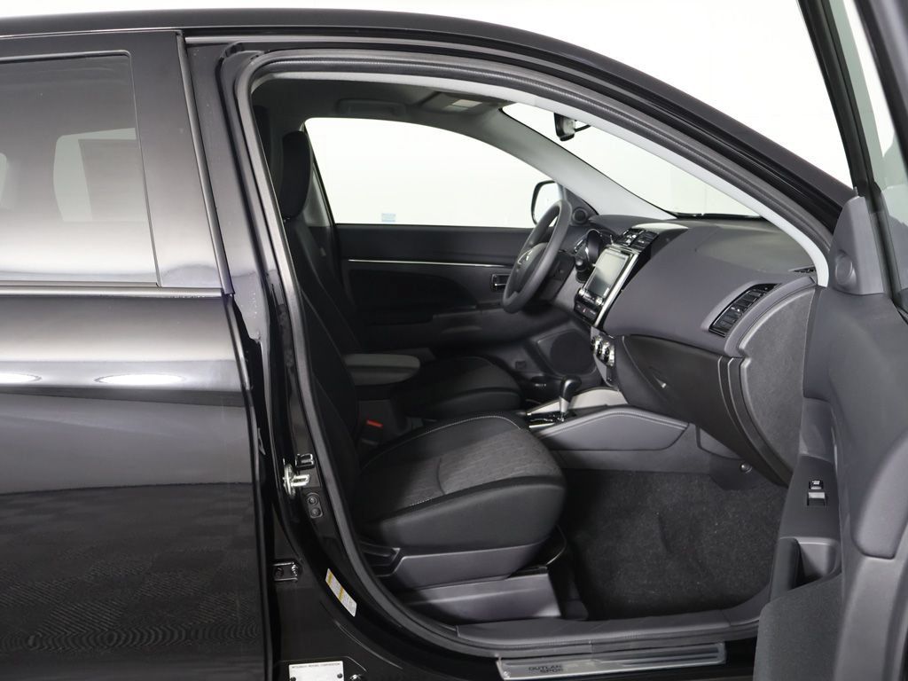 New 2027 Mitsubishi Outlander Sport ES AWD/4WD image 26