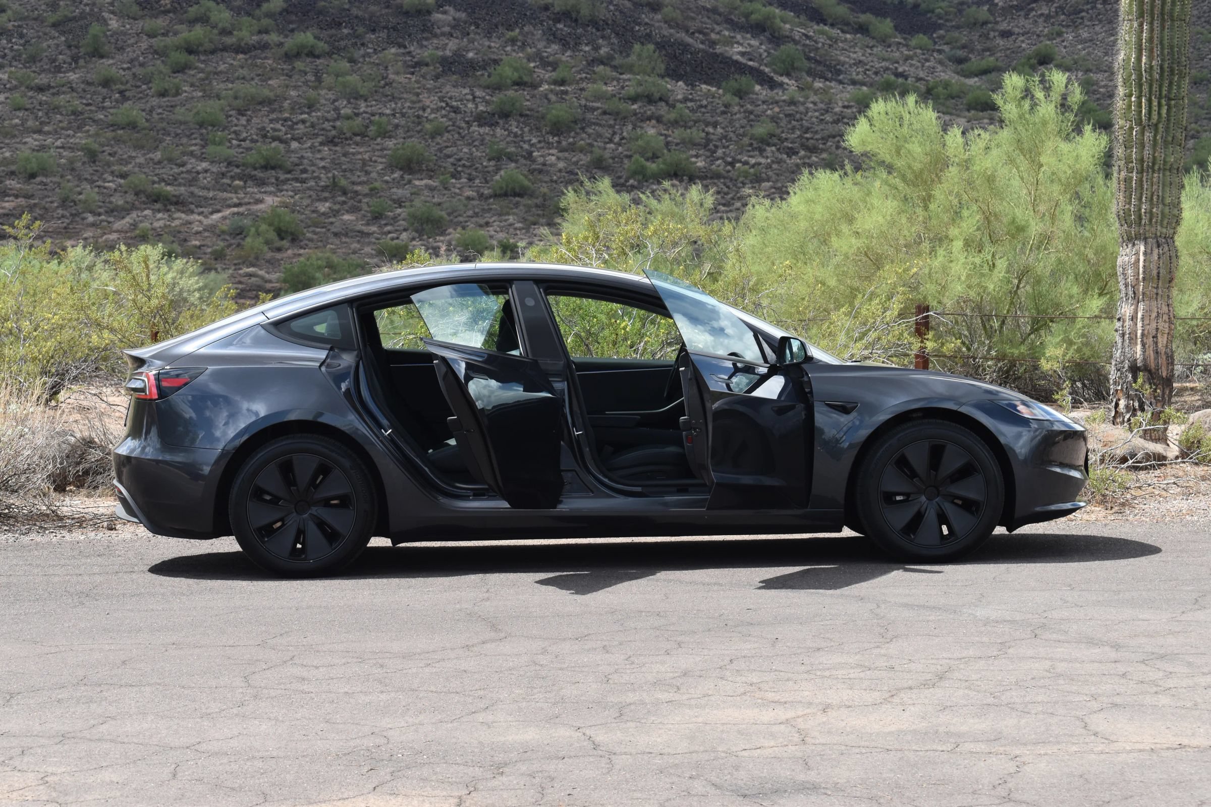 Used 2024 Tesla Model 3 Long Range AWD/4WD image 5