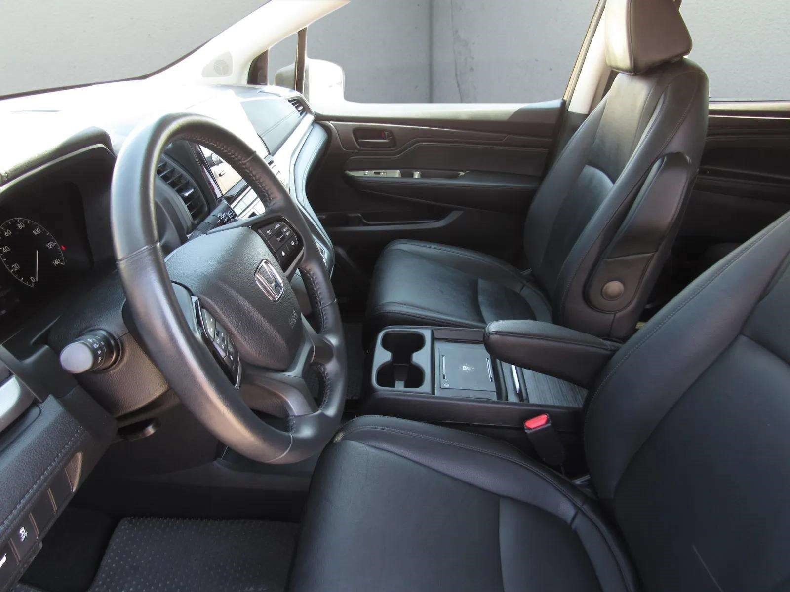 Certified 2025 Honda Odyssey EX-L image 16