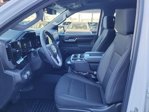 New 2026 GMC Sierra 1500 Elevation image 16