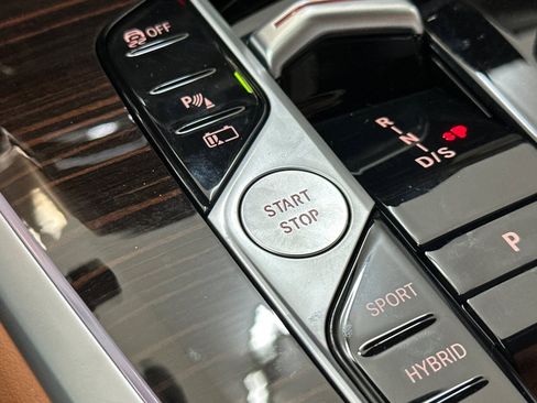 New 2026 BMW X5 xDrive50e w/ Parking Assistance Package image 29