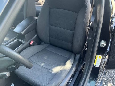 Used 2018 Chevrolet Cruze LT w/ LT Convenience Package FWD image 16
