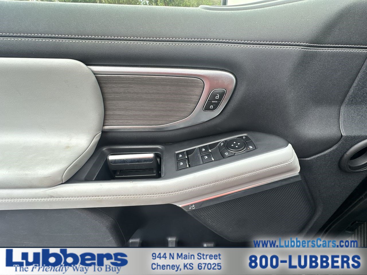 Used 2025 Ford Expedition Max Platinum w/ Driver's Package AWD/4WD image 13