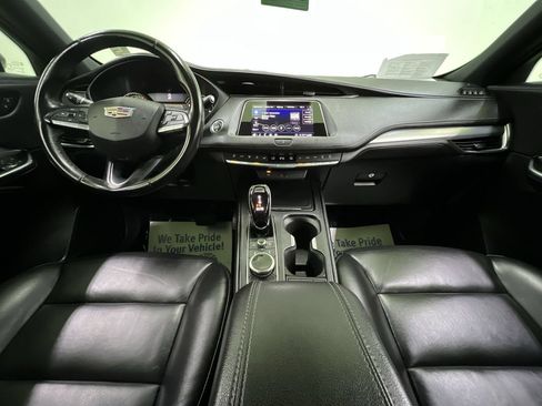 Used 2020 Cadillac XT4 Premium Luxury FWD image 18