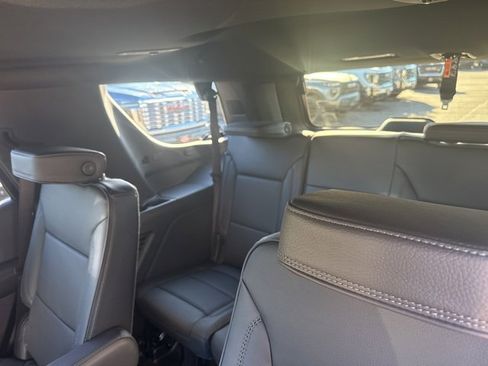 New 2026 GMC Yukon Denali w/ Denali Reserve Package image 28