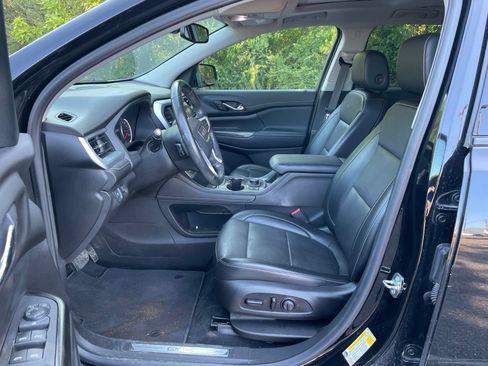 Used 2021 GMC Acadia SLT w/ Elevation Edition FWD image 14