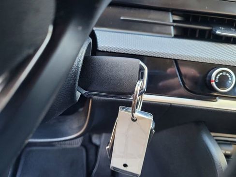 Used 2023 Kia Sportage LX image 18