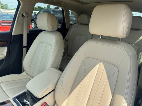 Used 2022 Audi Q5 2.0T Premium Plus AWD/4WD image 11