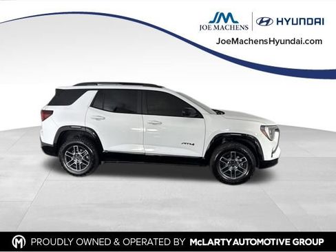 Used 2026 GMC Terrain AT4 AWD/4WD image 4