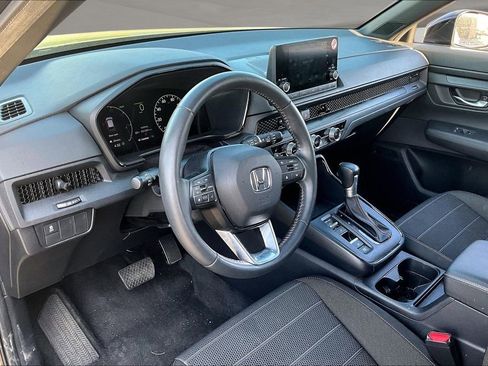 Used 2024 Honda CR-V Sport image 16
