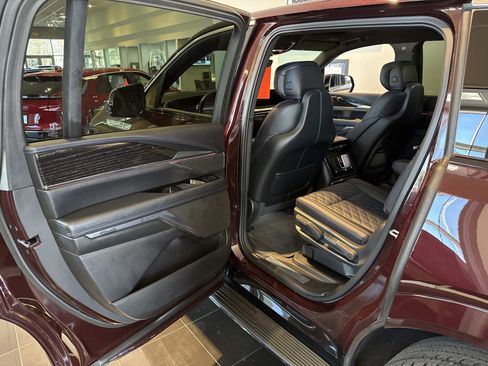 New 2025 Cadillac Escalade IQ Luxury 1 image 13