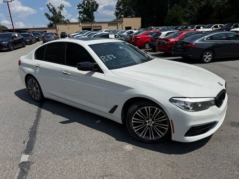 Used 2018 BMW 530i w/ Premium Package RWD image 2