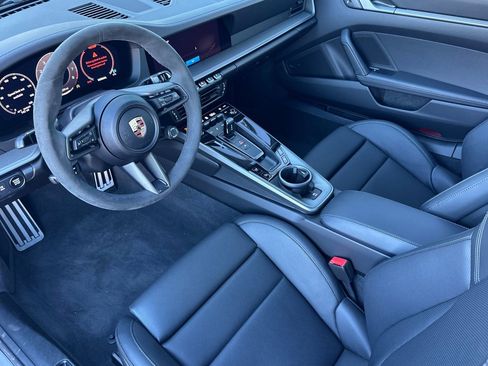 Certified 2025 Porsche 911 Carrera S image 4
