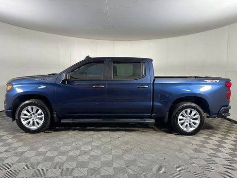Used 2022 Chevrolet Silverado 1500 Custom AWD/4WD image 2