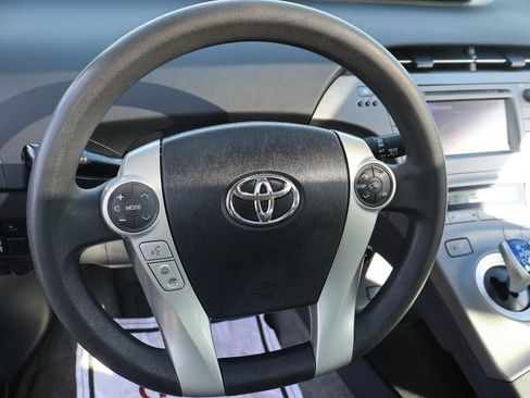 Used 2013 Toyota Prius Three w/ Solar Roof Pkg FWD image 23