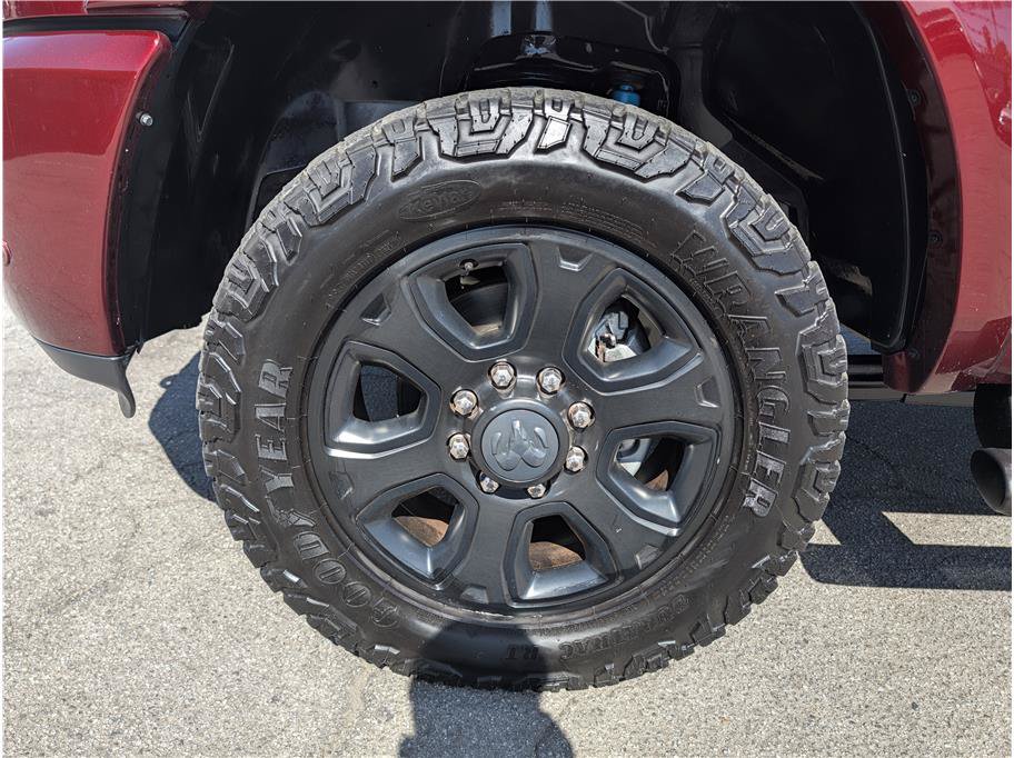 Used 2018 RAM 2500 Laramie w/ Sport Appearance Group AWD/4WD image 19