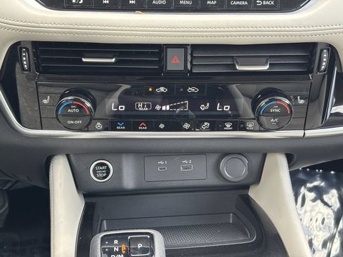 Used 2022 Nissan Rogue SL w/ SL Premium Package AWD/4WD image 18