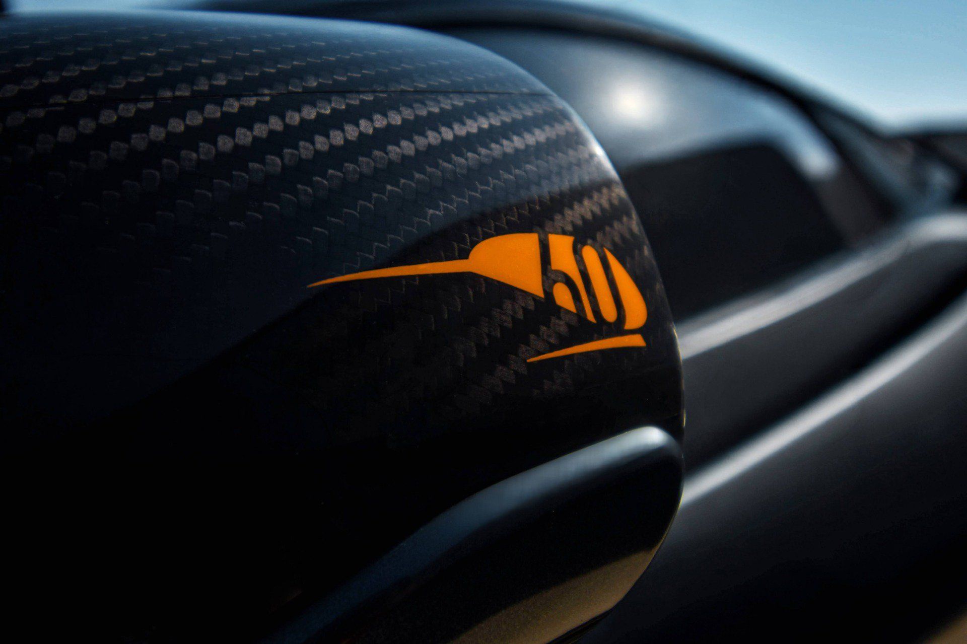 Used 2024 McLaren 750S Spider RWD image 25