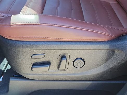 Certified 2024 Kia Telluride SX Prestige AWD/4WD image 21
