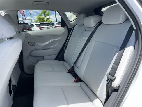 Used 2025 Hyundai Kona SEL AWD/4WD image 23