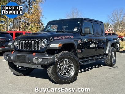 Used 2024 Jeep Gladiator Mojave