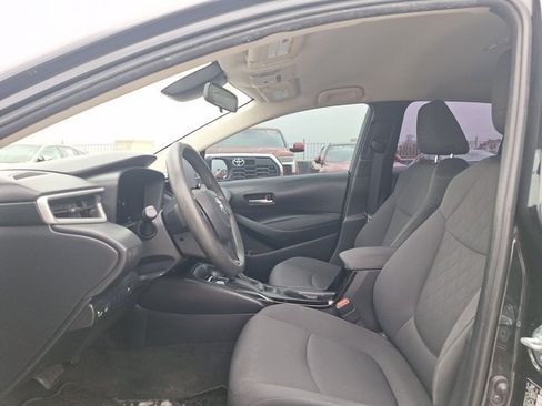 Used 2021 Toyota Corolla LE FWD image 14