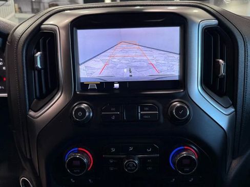 Used 2019 Chevrolet Silverado 1500 LT Trail Boss image 18