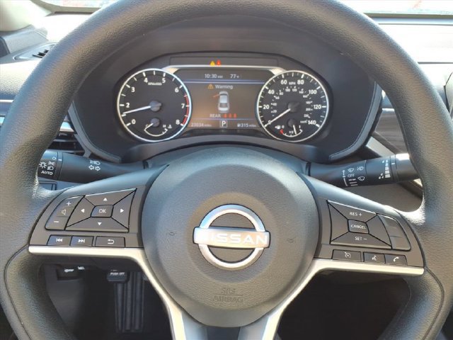 Used 2025 Nissan Altima 2.5 SV FWD image 18