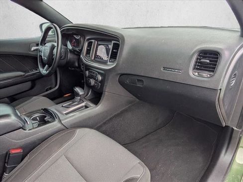 Used 2022 Dodge Charger SXT w/ Blacktop Package RWD image 19