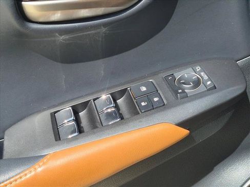 Used 2021 Lexus NX 300 FWD w/ Accessory Package image 11