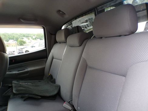 Used 2006 Toyota Tacoma 4x4 Double Cab image 16