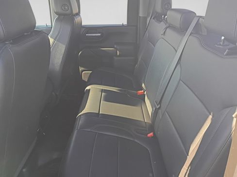 Used 2021 Chevrolet Silverado 2500 W/T w/ WT Convenience Package AWD/4WD image 32
