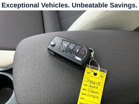 Used 2026 Toyota Corolla LE FWD image 11