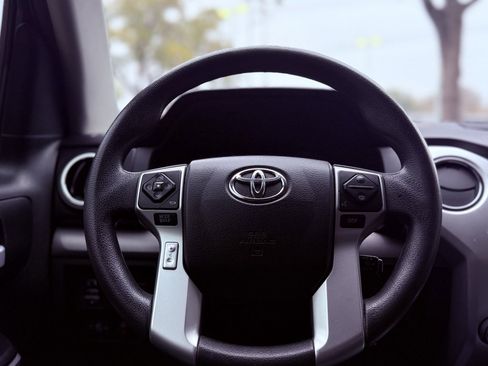 Used 2016 Toyota Tundra SR5 w/ SR5 Upgrade Package image 15